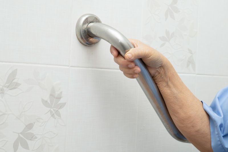 Towel Bar Installation in Conroe, TX